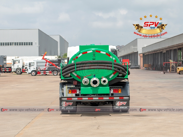 5,000 Litres Septic Tank Truck ISUZU - B